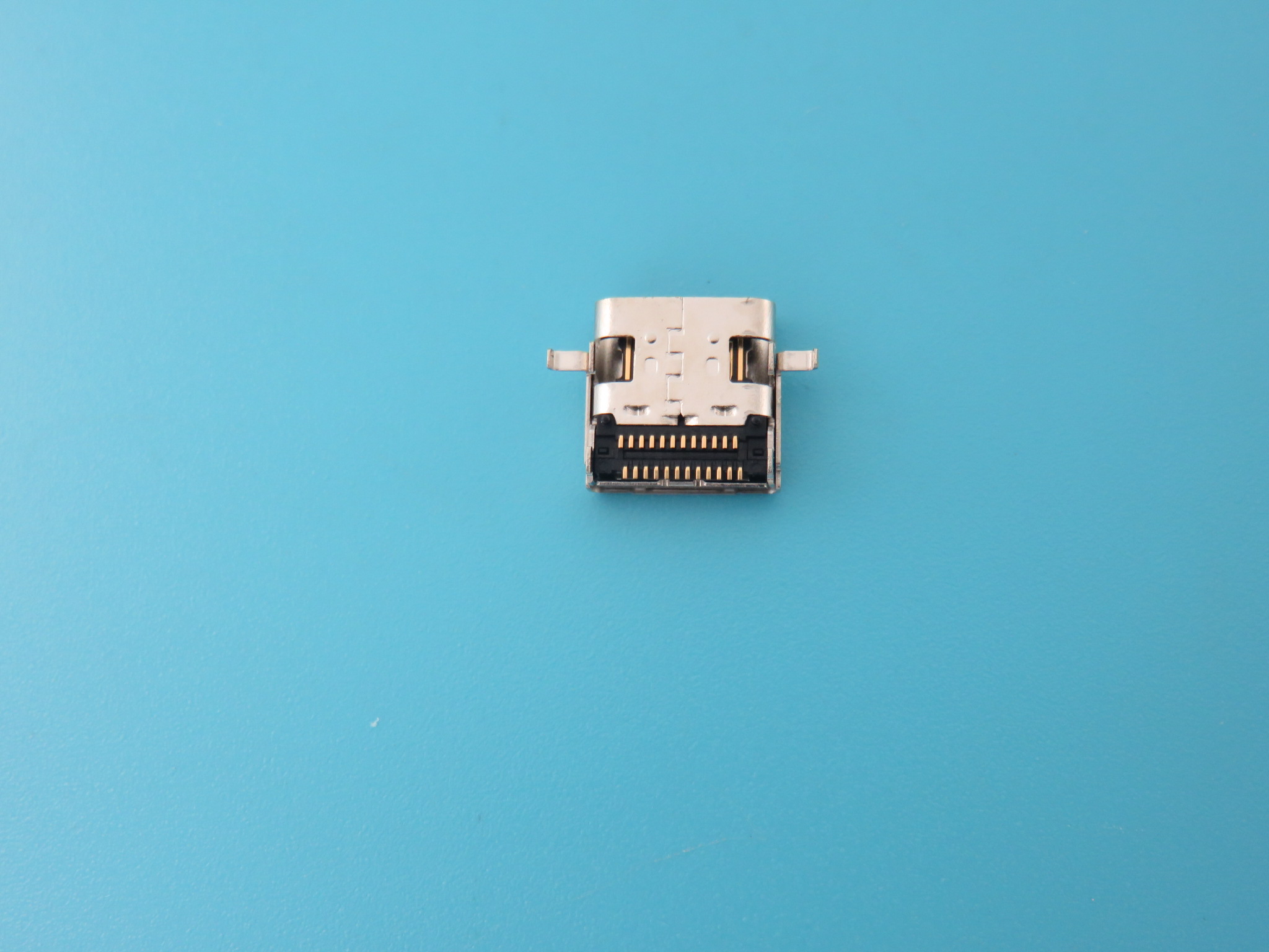 供应HDMI A TYPE 母座夹板1.6